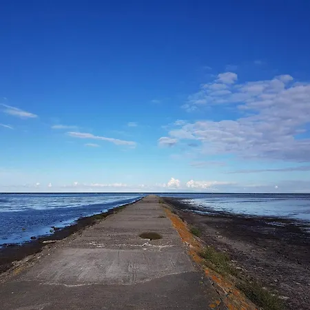 10 Person In Hadsund-by Traum * Hadsund